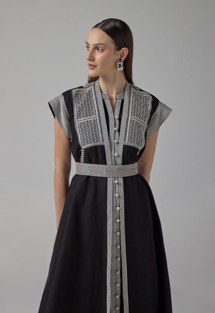 Choice Embroidered Contrast Belted Abaya Black