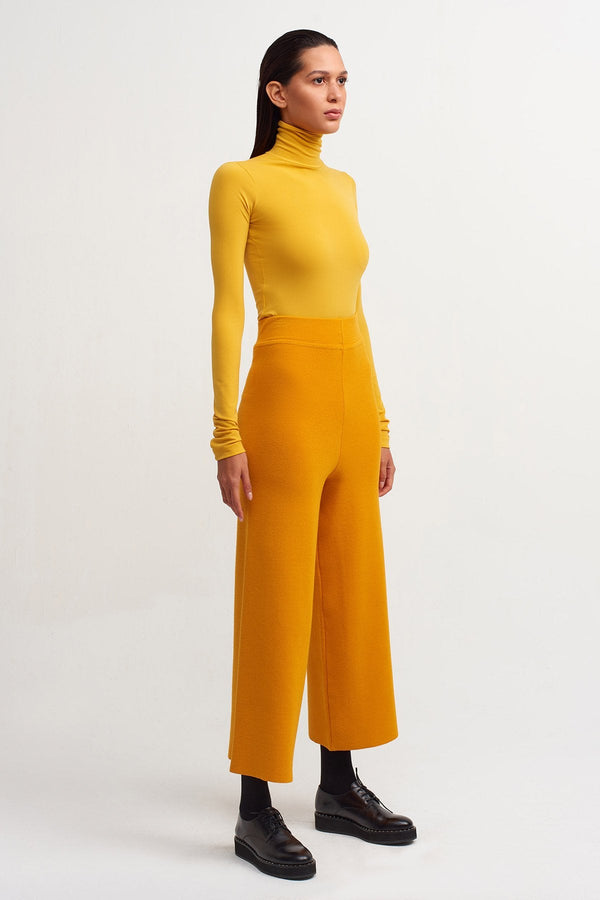 NU High Neck T-Shirt Papia