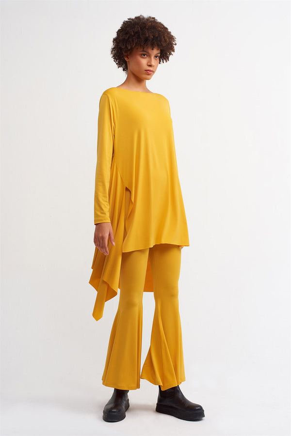 NU Asymmetrical Hem Blouse Papia
