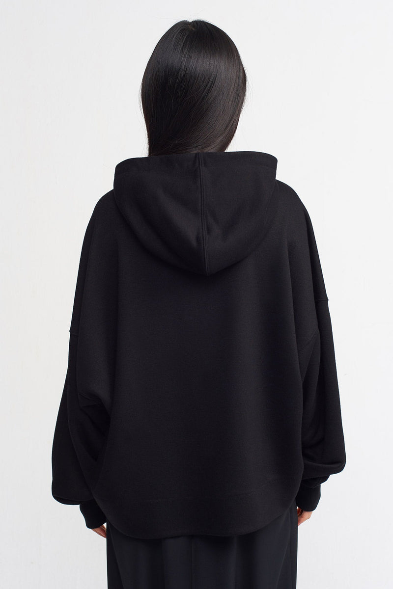 NU "Post Modern" Text Loose Sweatshirt Black