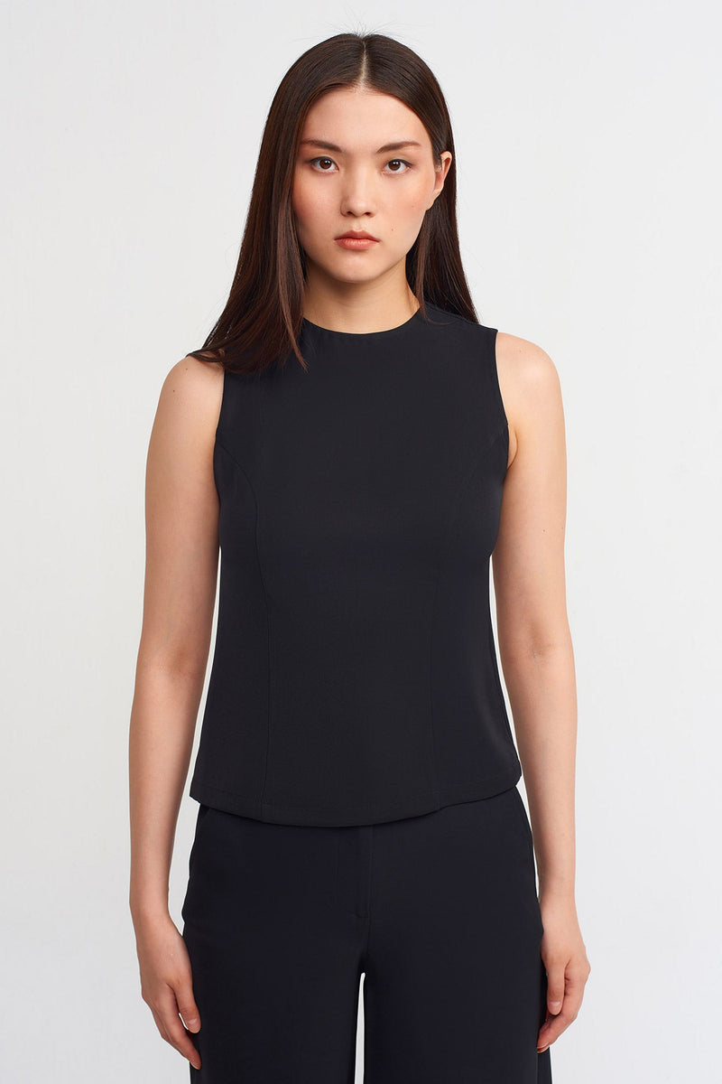 NU Solid Cropped Blouse Black