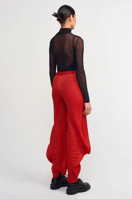 NU Electric Pleated Loose Fit Pants Red