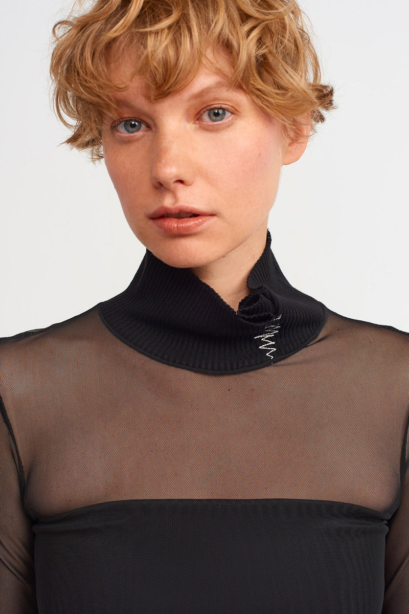 NU Collar With Embroidered Detail Mesh Top Natural/Black