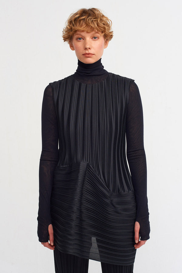 NU Sleeveless Pleated Blouse Black