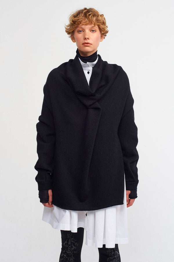 NU Long Front Short Back Detailed Sweater Black