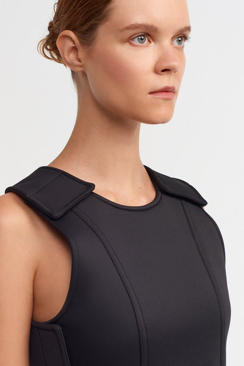 NU Sleeveless Crop Top Black