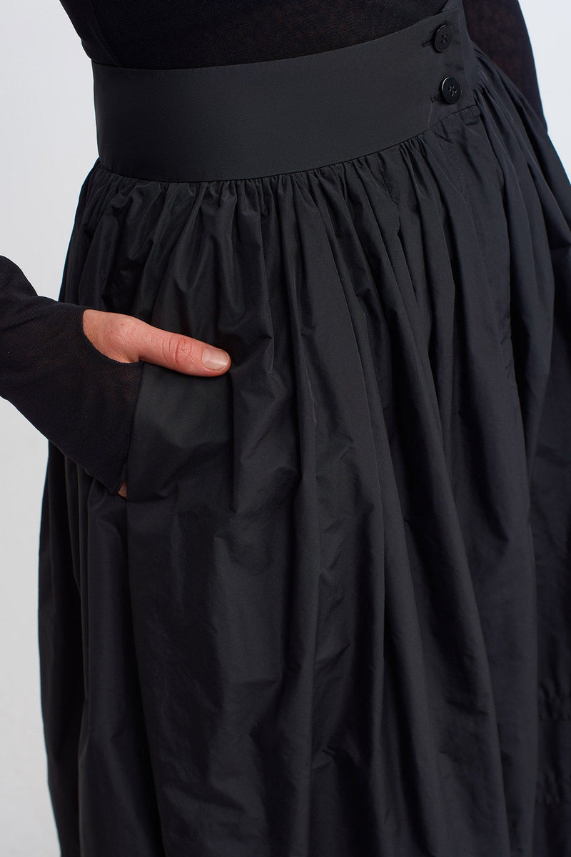 NU Midi Length Balloon Taffeta Skirt Black