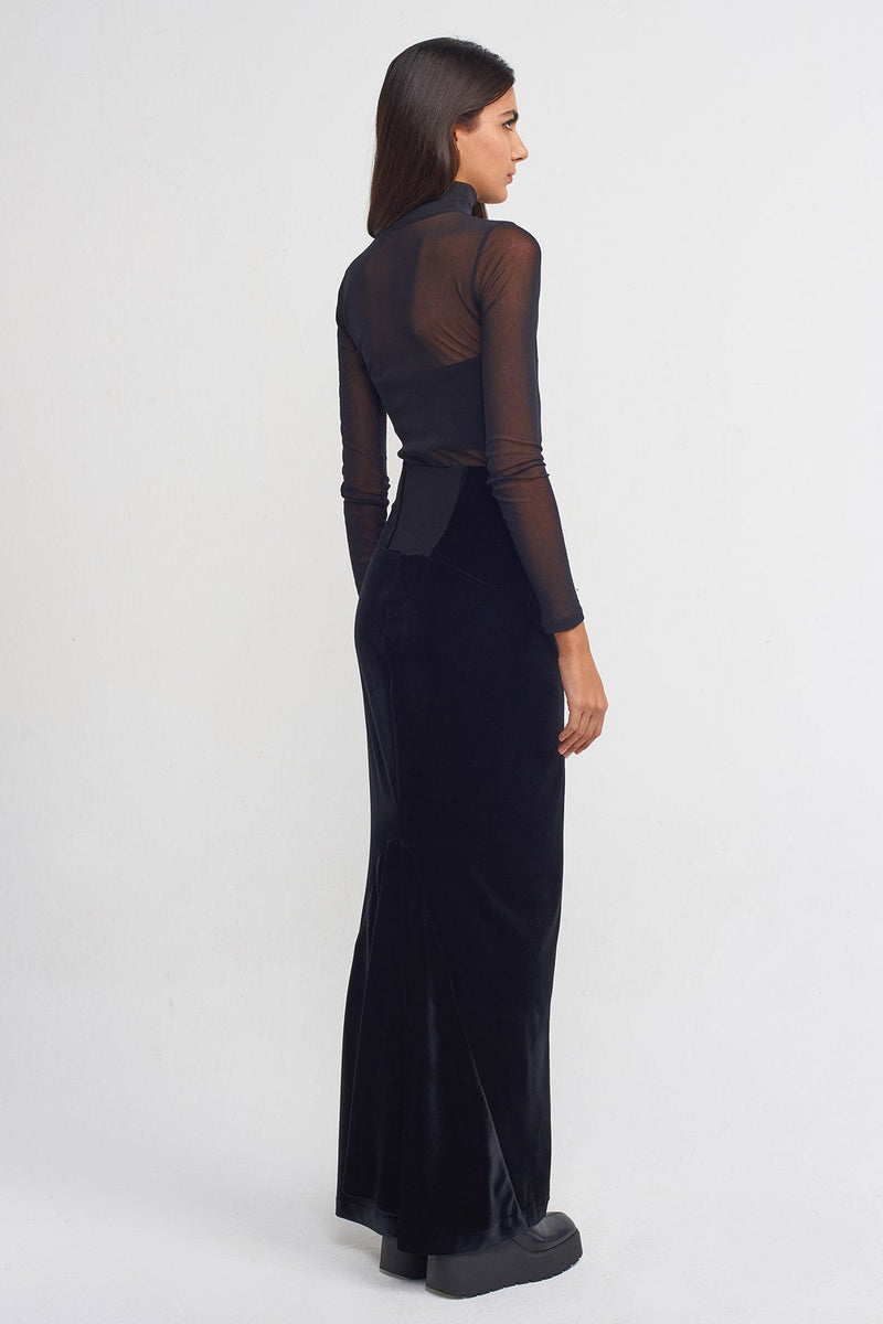 NU Velvet Long Skirt Black