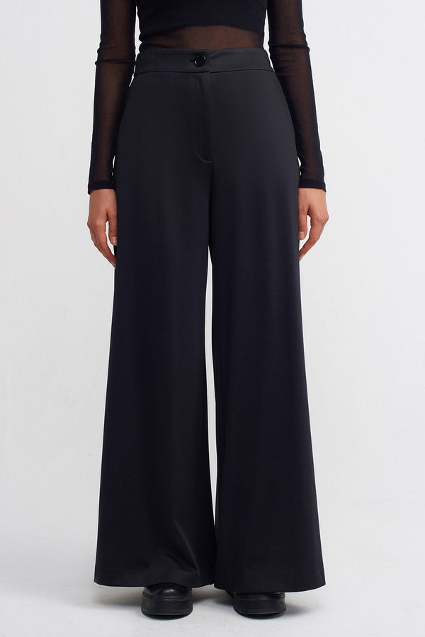 NU Slit Detail Wide Trousers Black