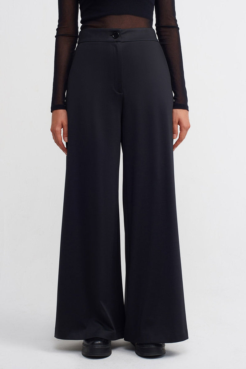 NU Slit Detail Wide Trousers Black