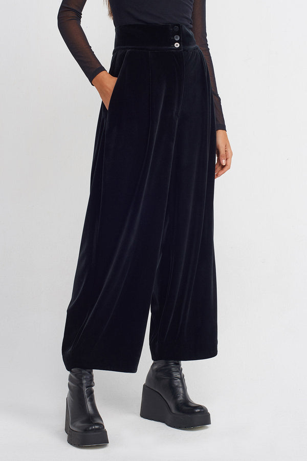 NU Velvet High-Waisted Stylish Trousers Black