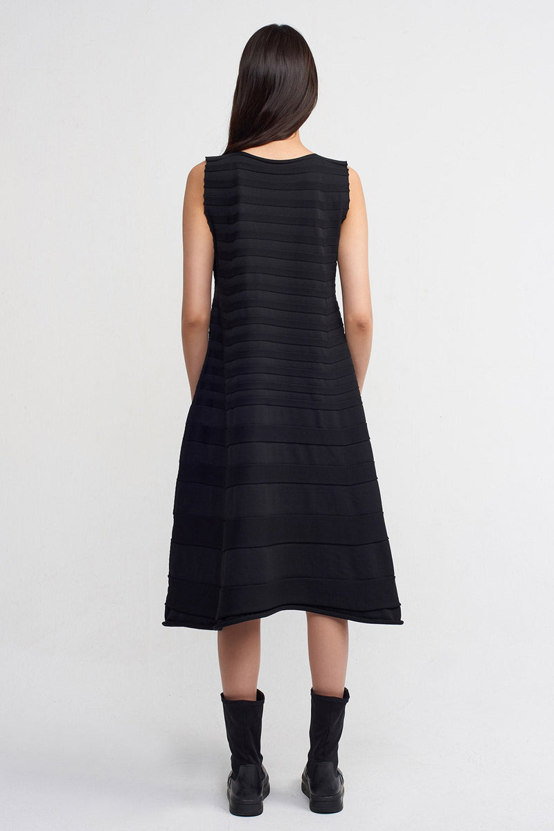 NU Stripe Detailed Knit Midi Dress Black
