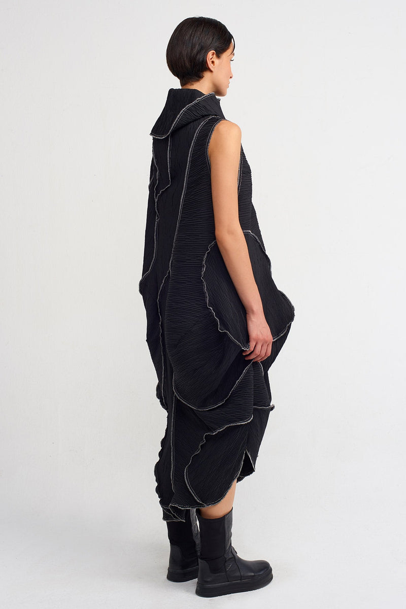 NU Stitched Detail Sleeveless Pleated Dress Black/Offwhite