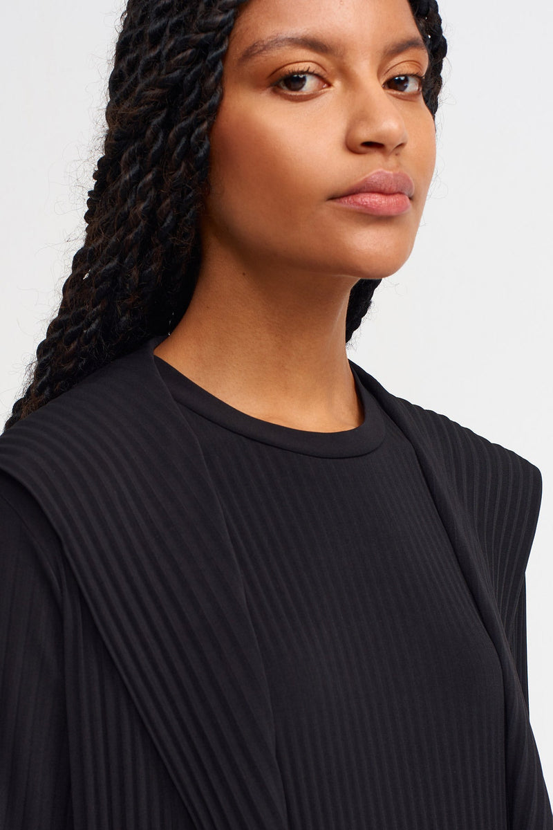 NU Hooded Long Back Pleated Cardigan Black