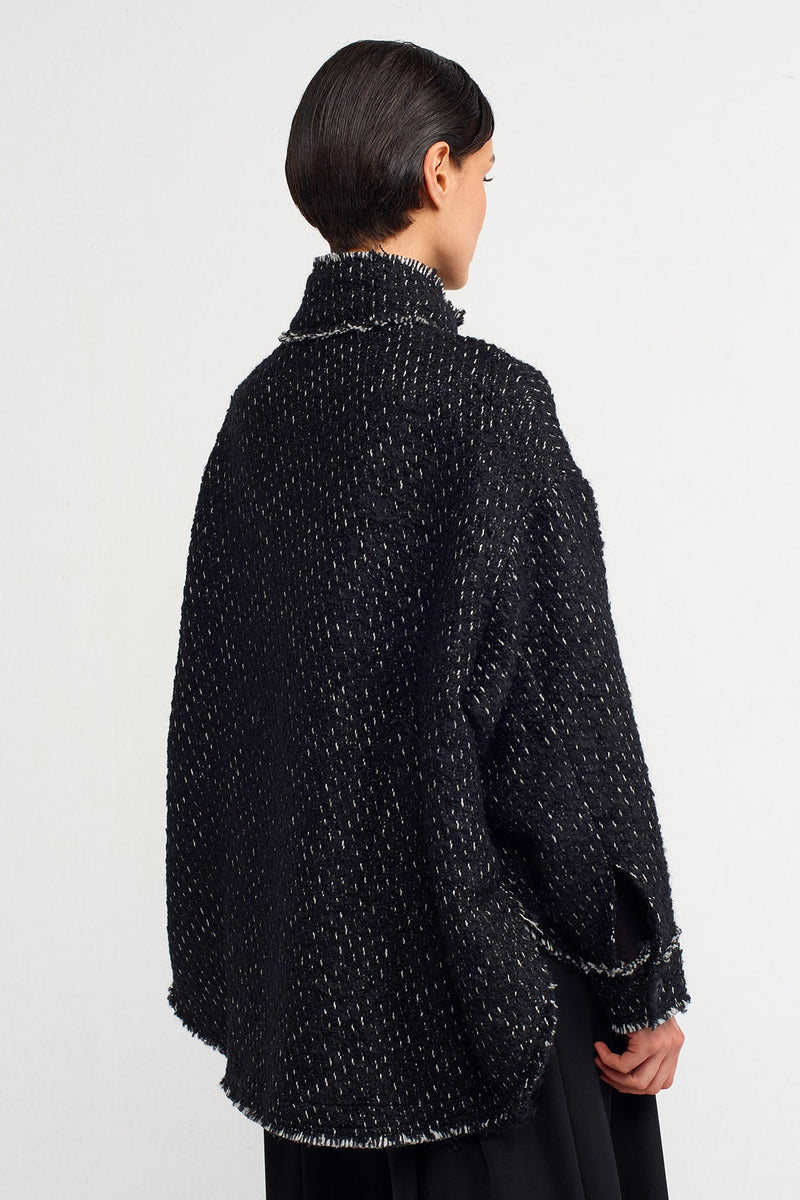 NU Lightweight Distressed Coat Black-White