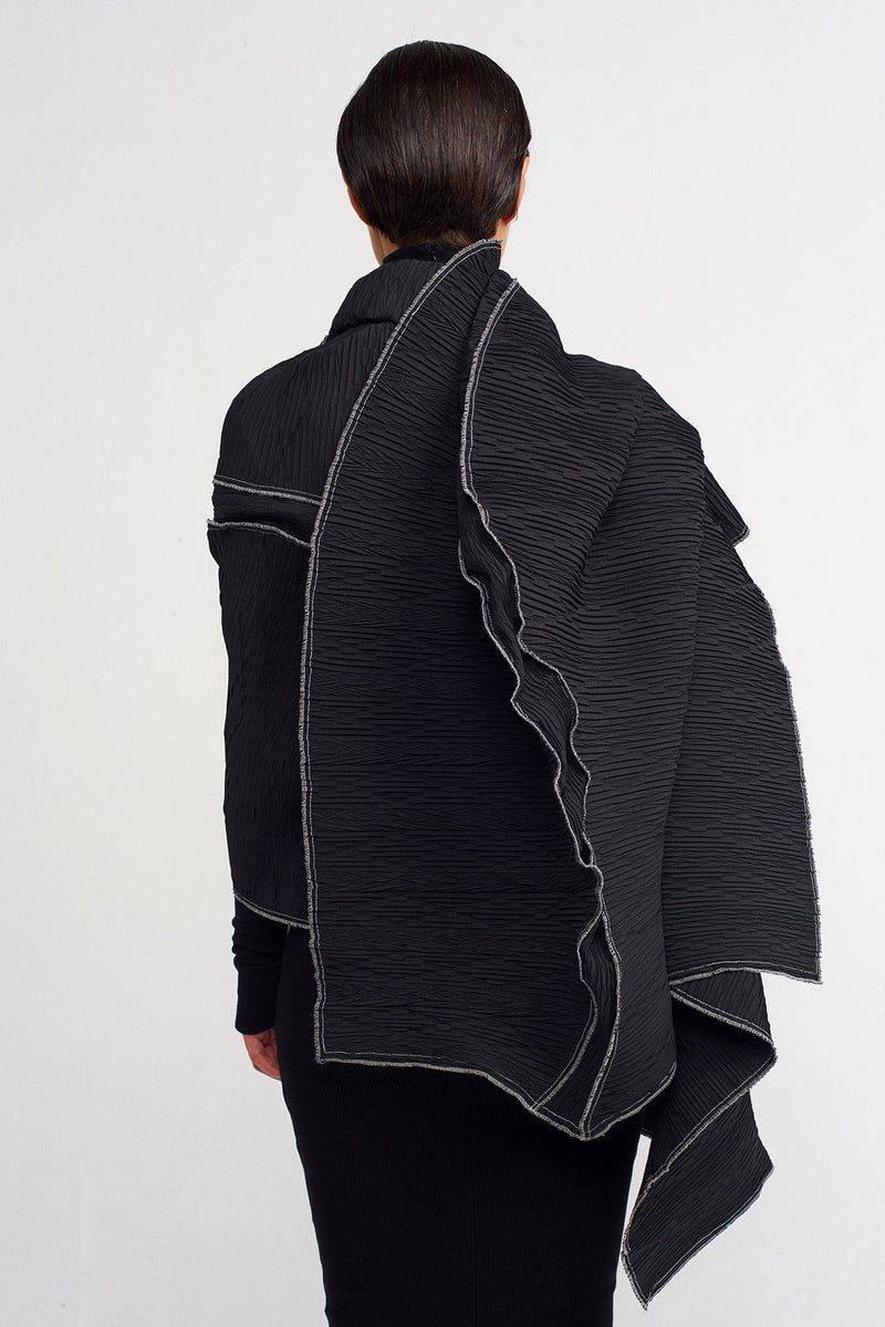 NU Stitched Detail Pleated Shawl Black/Offwhite