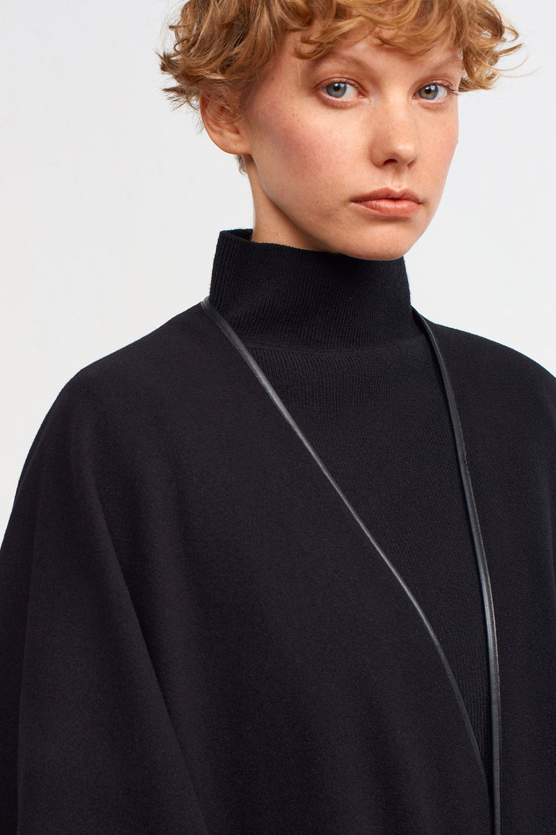 NU Piping Detailed Wool Poncho Black