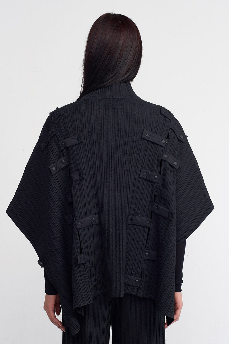 Nu Snap Detail Pleated Blouse Black