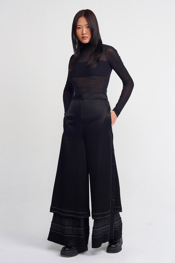 NU Crinkle Button-Side Trousers Black