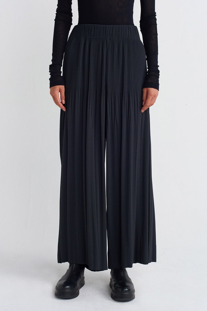 NU Pleated Trousers Dark Grey