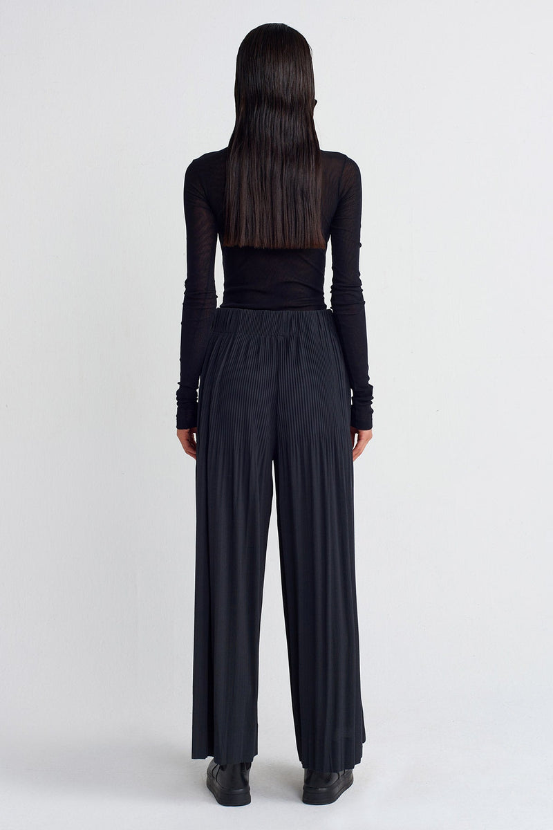 NU Pleated Trousers Dark Grey