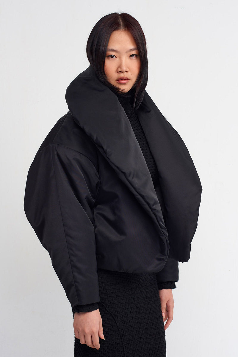 Nu Oversized Collar Short Coat Black