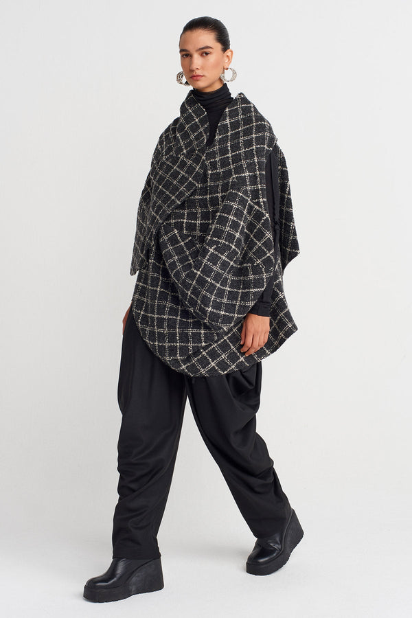 Nu Asymmetric Plaid Vest Grey/White
