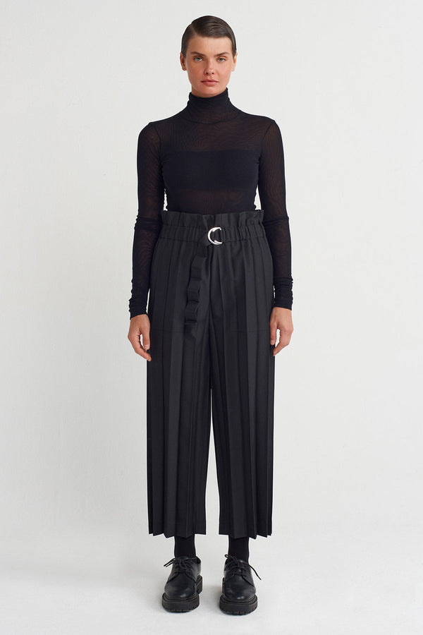 NU Pleated Trousers Black