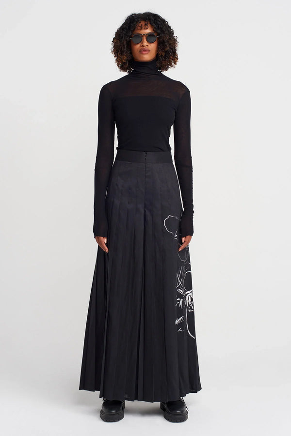 NU Printed Wide Pleated Trousers Black/W/Silver