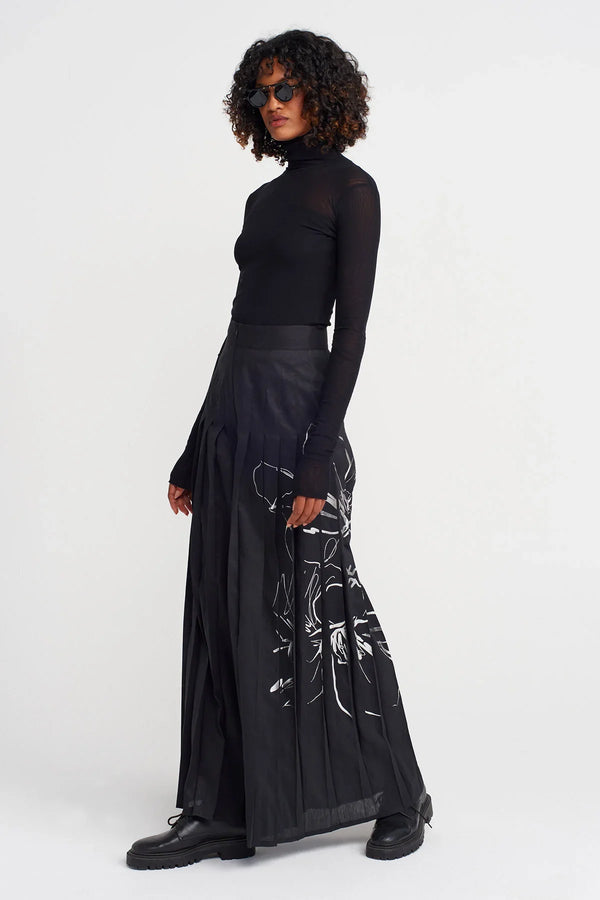 NU Printed Wide Pleated Trousers Black/W/Silver