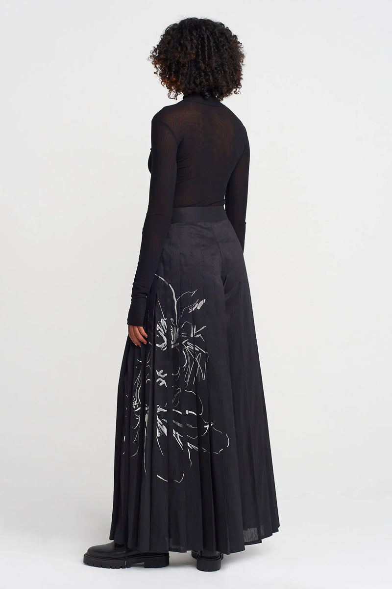 NU Printed Wide Pleated Trousers Black/W/Silver