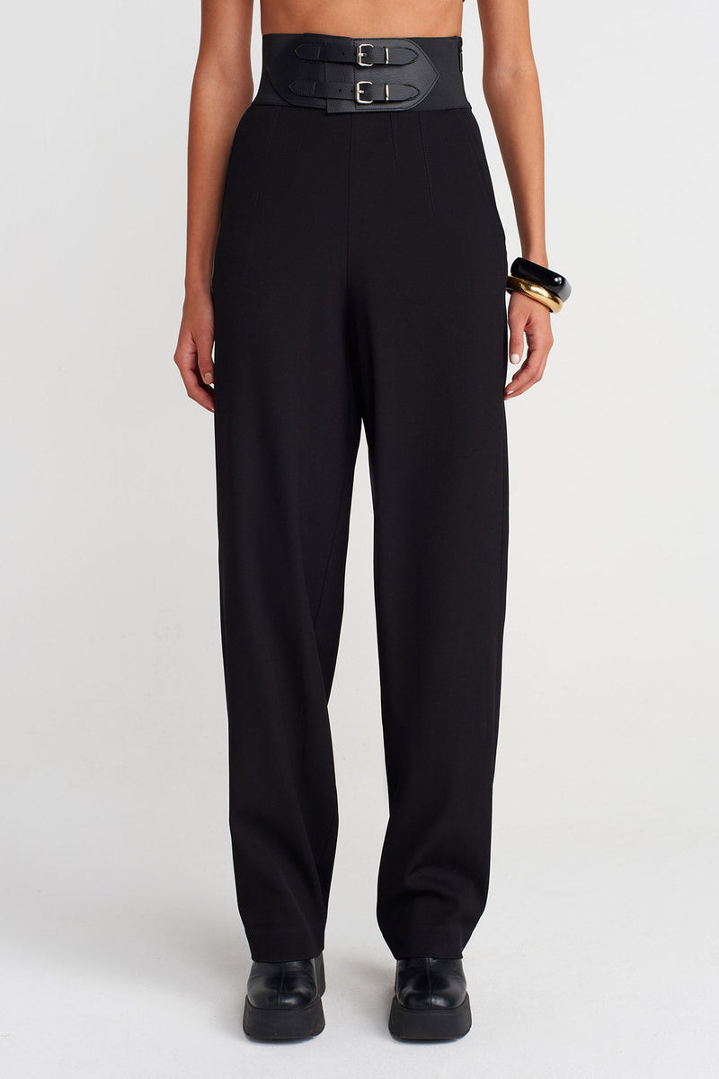 Nu Belt-Detail High-Waisted Trousers Black