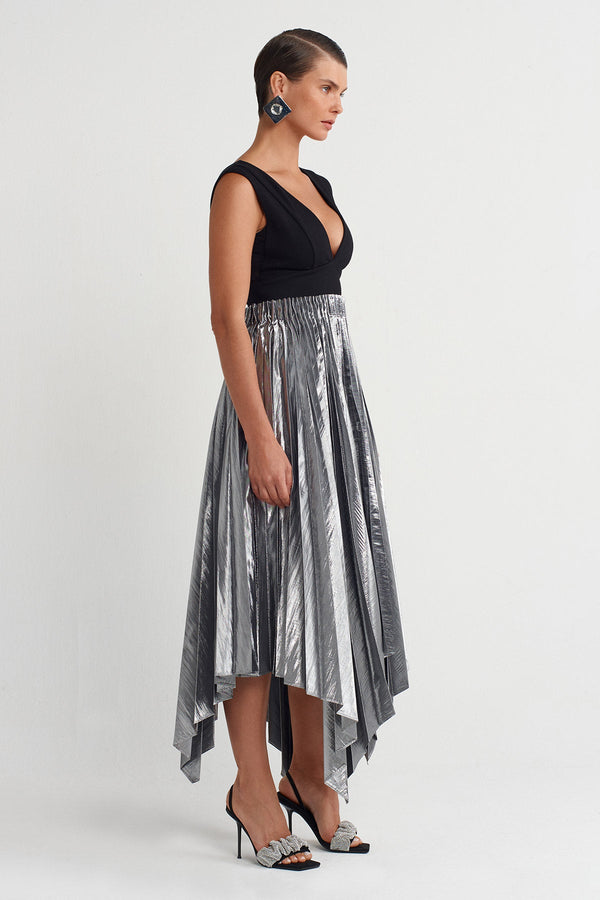NU V-Neck Asymmetrical Pleated Dress Black/W/Silver