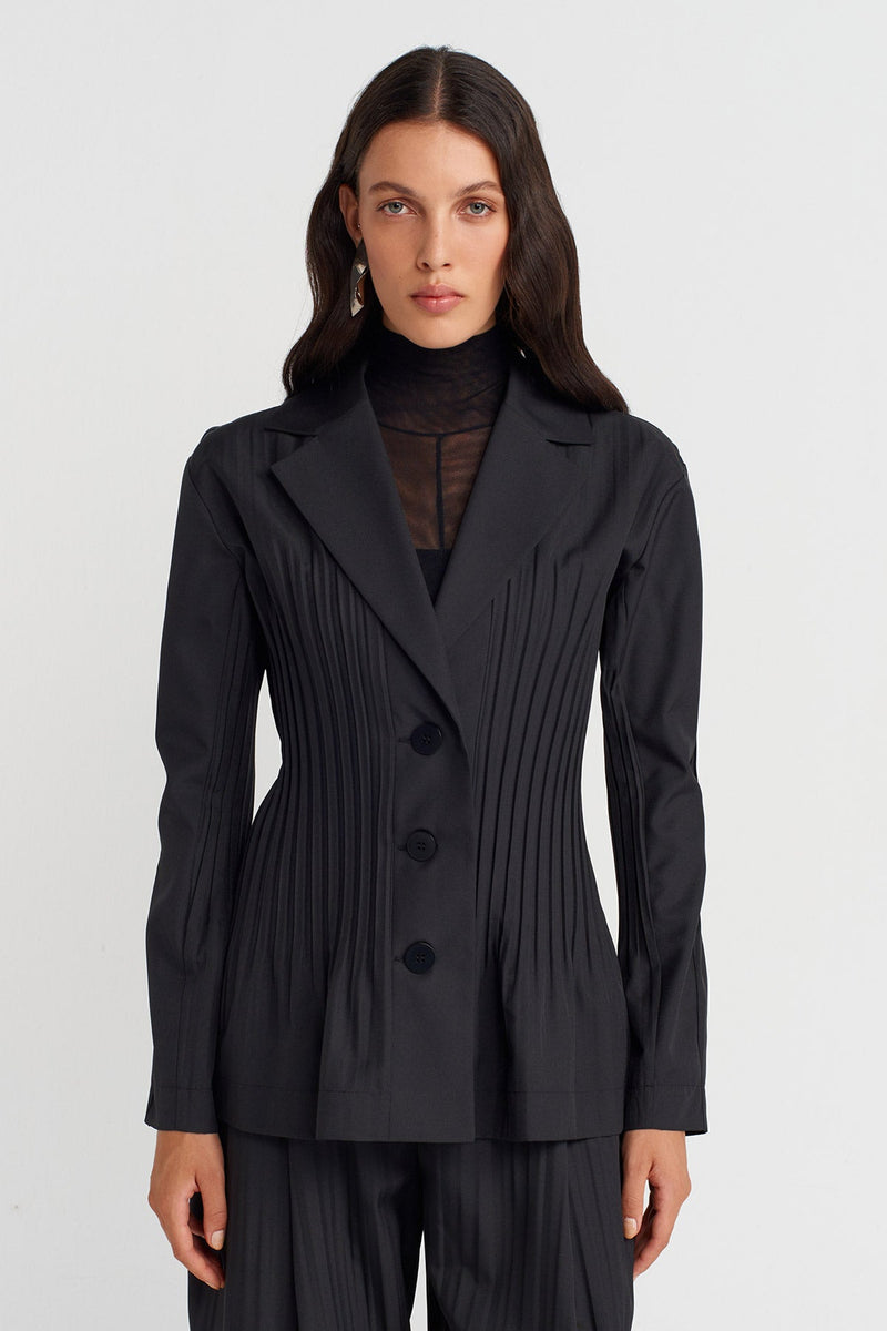 Nu Jacket With Regional Pleat Detailing Black