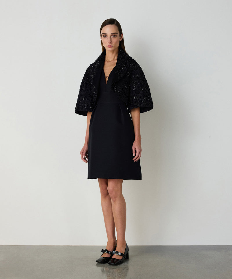 Machka Flower-Embroidered Cape Black