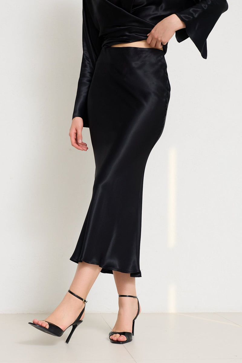 Setre Full-Cut Midi Length Skirt Black