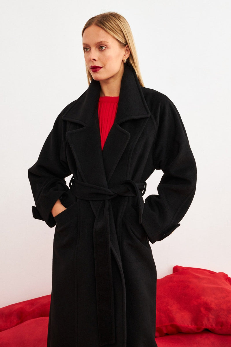 Setre Belt And Sleeve Detailed Coat Black