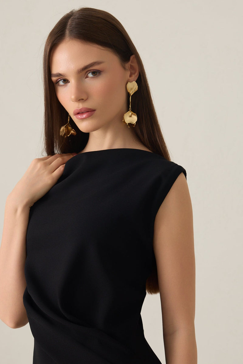 Setre Collar Detailed Asymmetrical Cut Dress Black