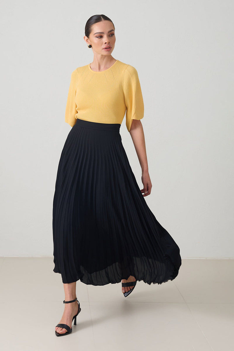 Setre High Waist Pleated Skirt Black