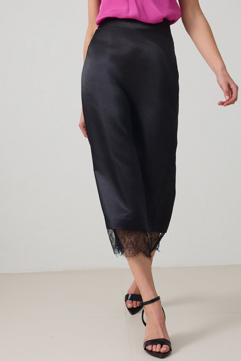 Setre Lace Hem Detailed Skirt Black