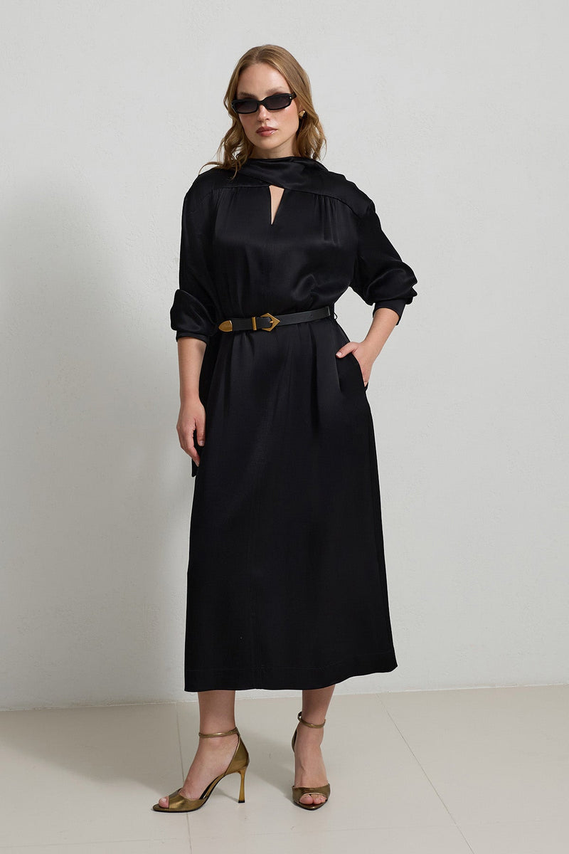 Setre Neck Detailed Waist Belted Dress Black