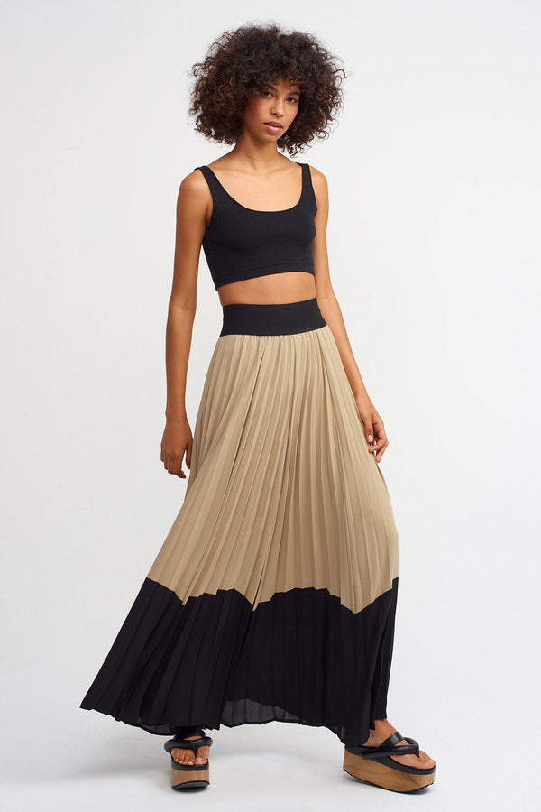 NU Color Block Pleated Trouser Beige
