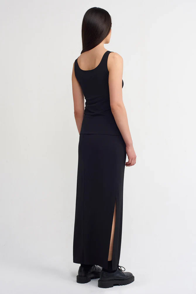NU Solid Sleeveless Tank Top Black