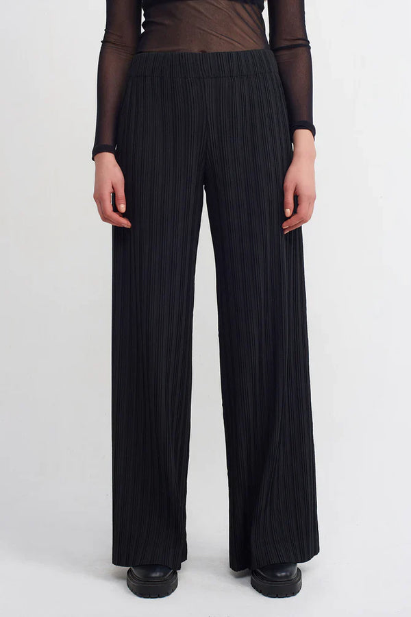 NU Solid Pleated Trousers Black