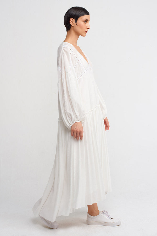 NU V-Neck Crinkled Fabric Long Dress Off White