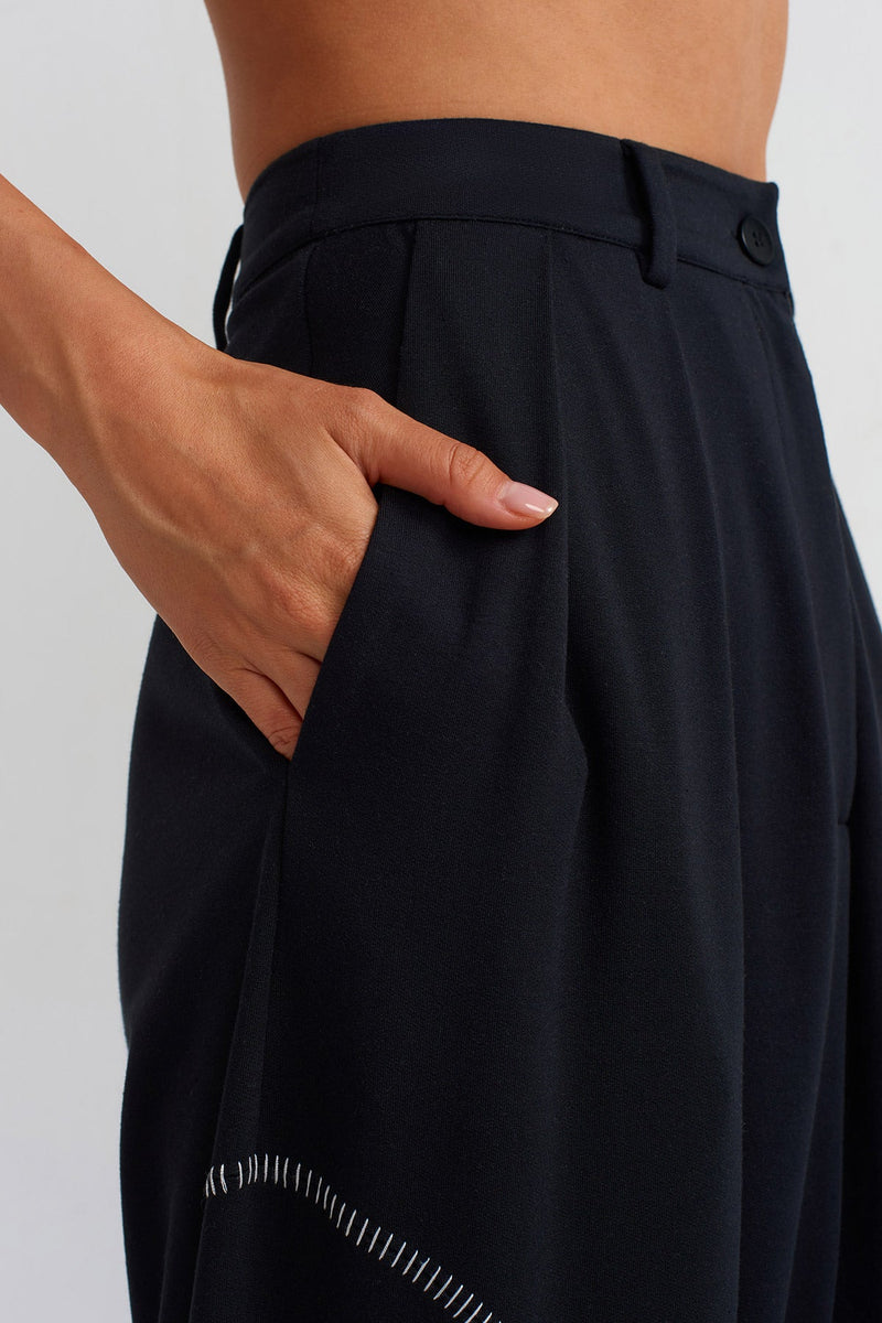 NU Fabric Block Harem Pants Black/Offwhite