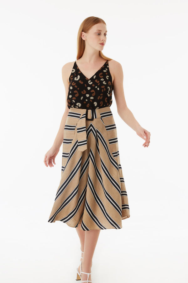 Exquise Skirt Linen V-Stripe Beige - Wardrobe Fashion