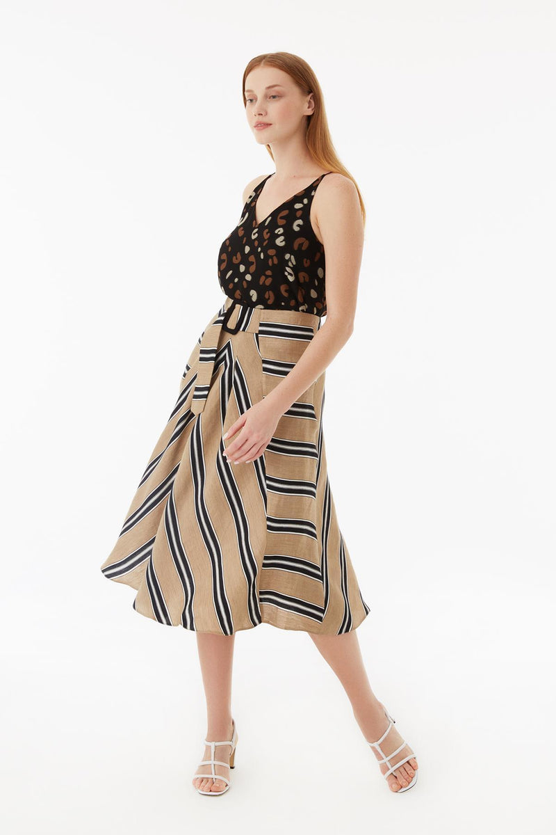Exquise Skirt Linen V-Stripe Beige - Wardrobe Fashion