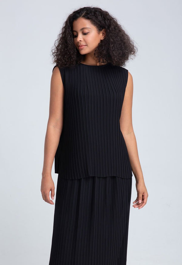 Choice Pleated Top And Skirt Black