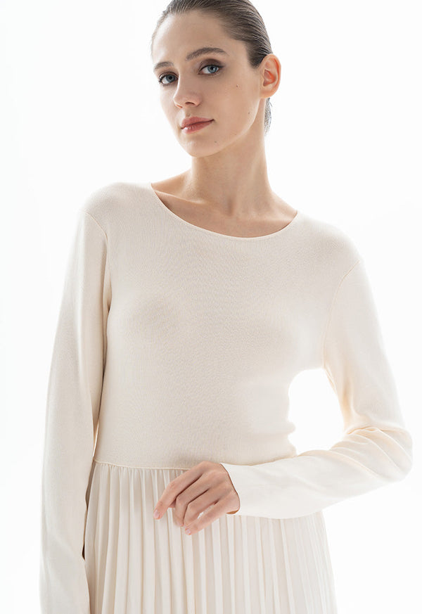 Choice Knitted Dress With Pleated Detail Sand